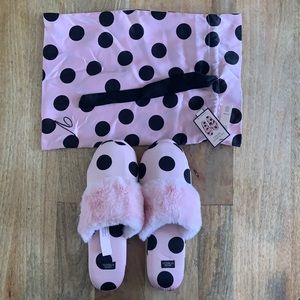 2 for $25 Victoria Secret slippers